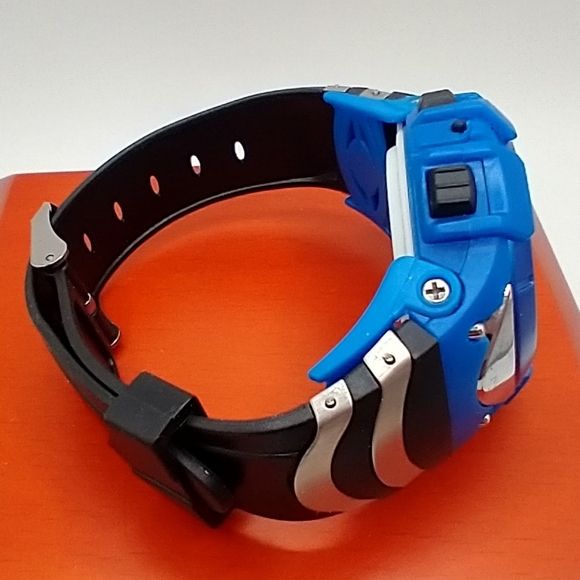 Marvel Avengers Digital Watch, Kids Watch - Picture 2 of 9